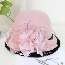 Kentucky Derby Hat Fall Wedding Hats Artificial feather Poly / Cotton Blend Bowler / Cloche Hat Bucket Hat Fedora Hat Casual Holiday Vintage Style Elegant With Feather Appliques Headpiece Headwear